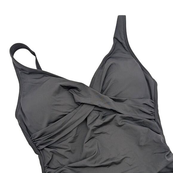 Sea Level Women's Cross Front One Piece Swimsuit Sleeveless Black Size US6 - Picture 9 of 9